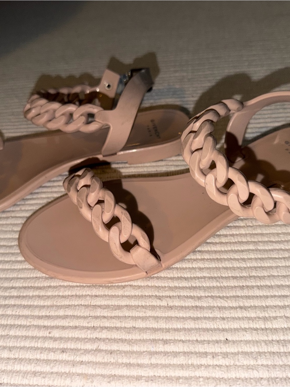 Givenchy Blush Pink Chain-Detail Flat Sandals - Picture 4 of 7